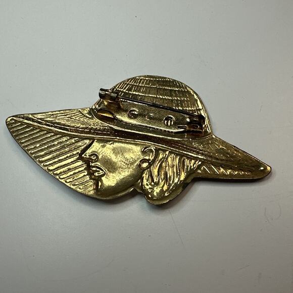 Vintage Woman's Head & Large Brim Hat Pin Gold Tone - Picture 3 of 3